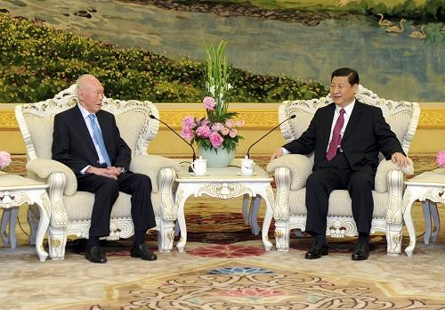 Ngày 23 tháng 5 năm 2011, tại Đại lễ đường nhân dân Trung Quốc, ông Tập Cận Bình khi đó là Phó chủ tịch nước Trung Quốc hội kiến với cựu Thủ tướng Singapore Lý Quang Diệu